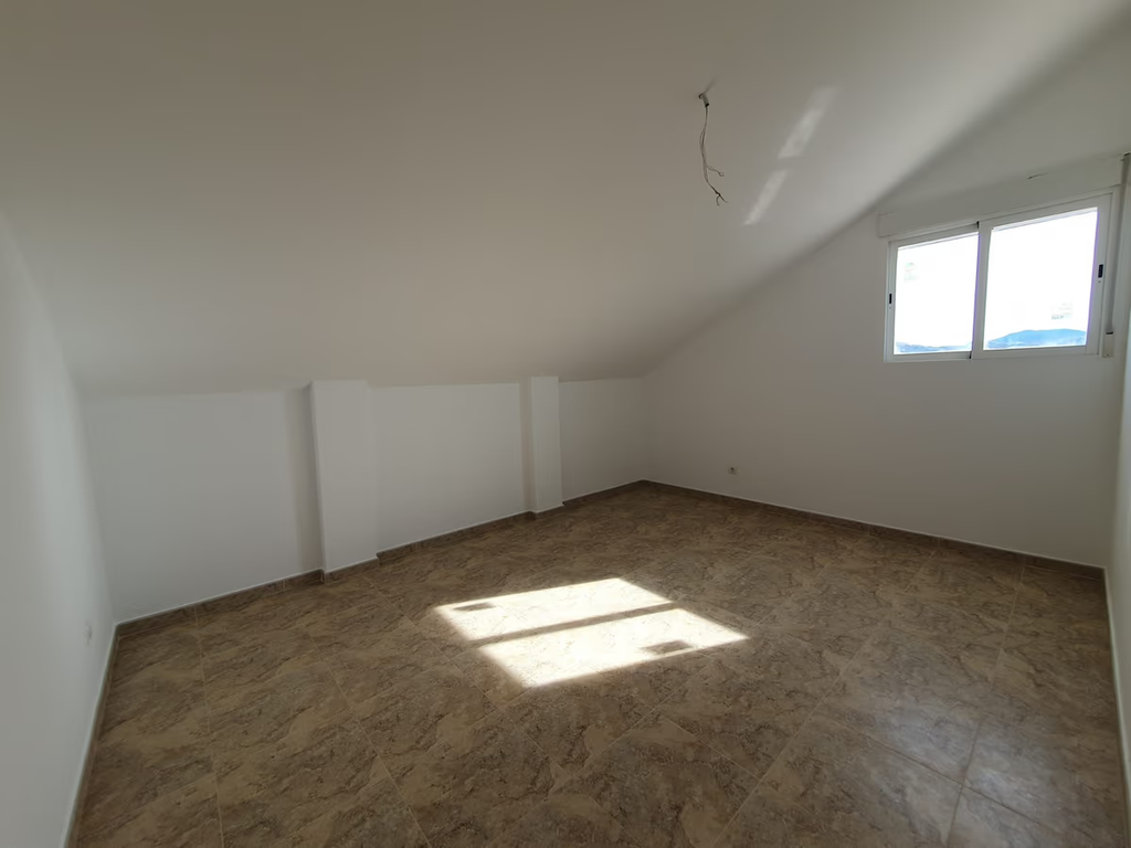 Huis te koop in Puerto Lumbreras