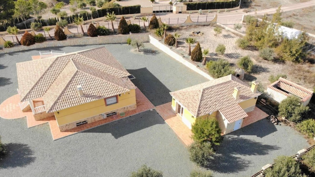 Villa te koop in Fontanares, Murcia