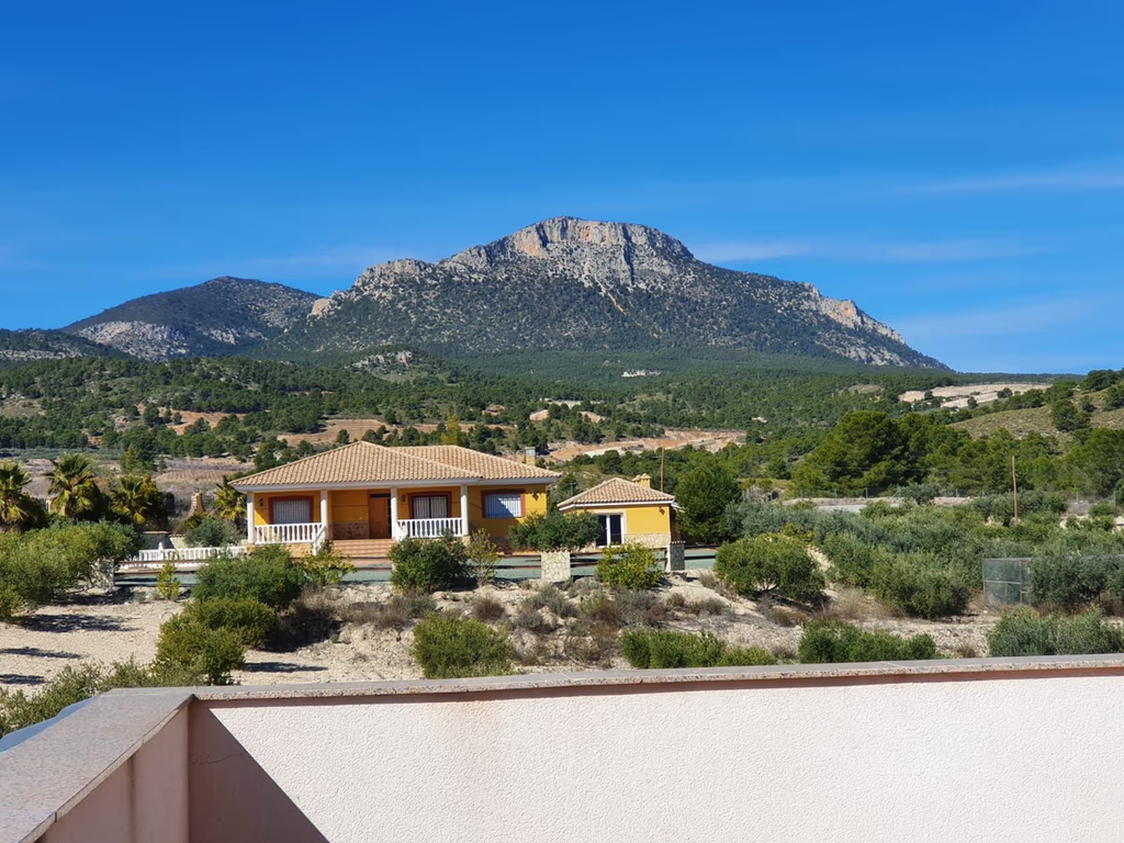 Villa te koop in Fontanares, Murcia