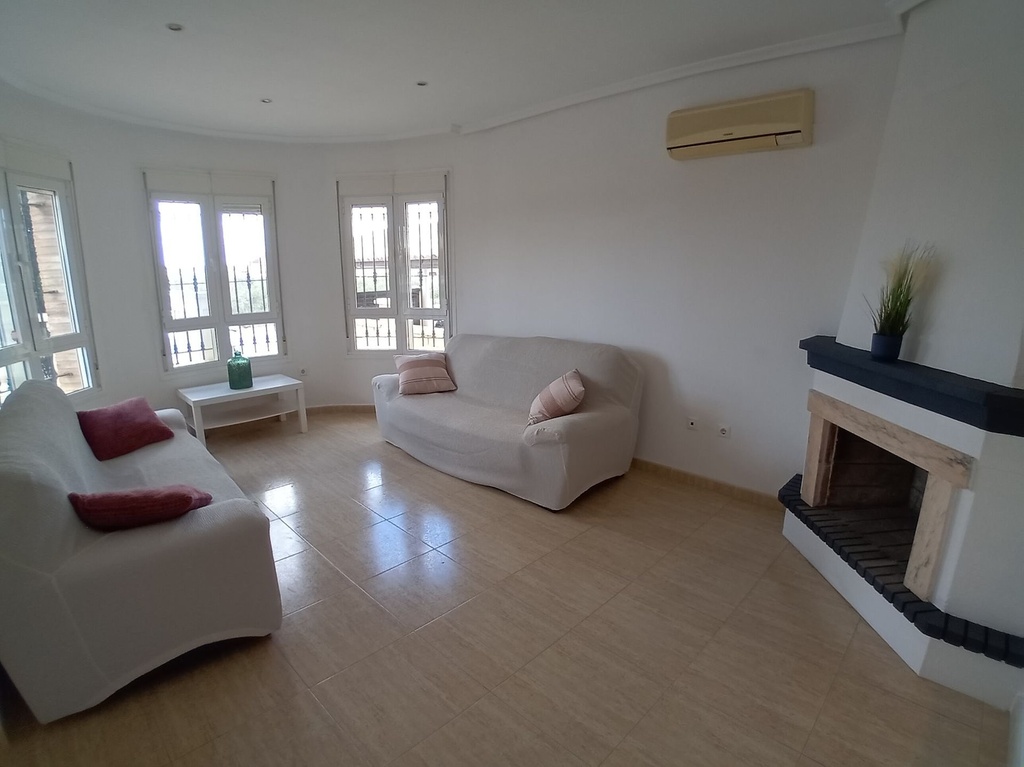 Villa te koop in Los Montesinos