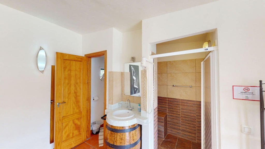 Hotel B&B te koop in Arenas, Axarquía, Málaga.