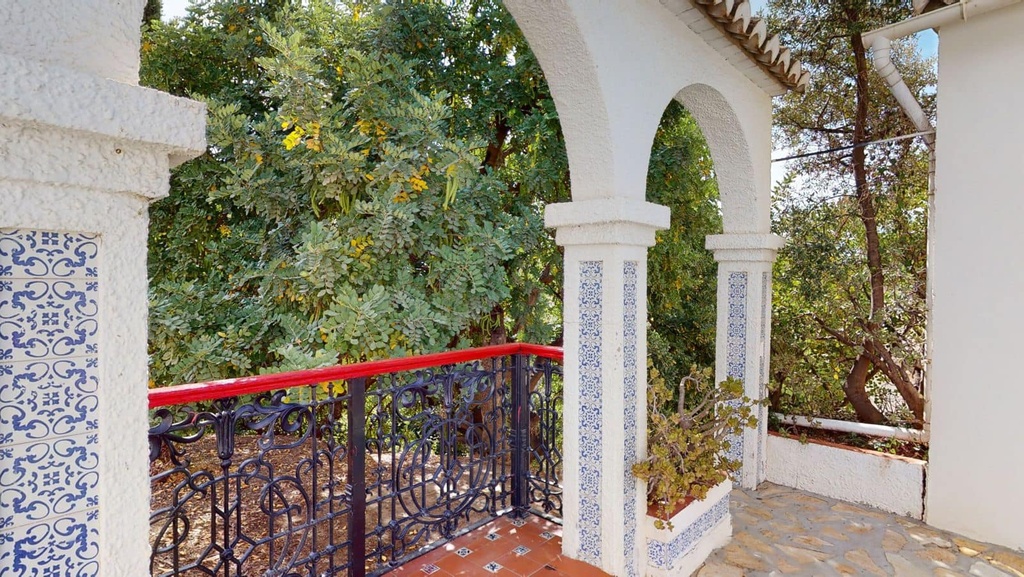 Hotel B&B te koop in Arenas, Axarquía, Málaga.