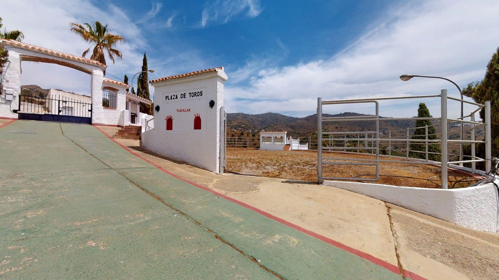 Hotel B&B te koop in Arenas, Axarquía, Málaga.