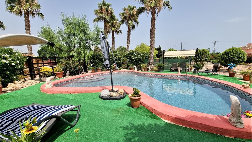 Luxe Villa te Koop in Catral, Alicante