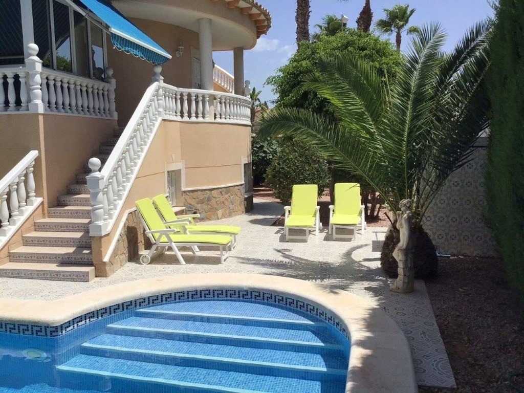 Villa met privé zwembad in Benferri, Alicante