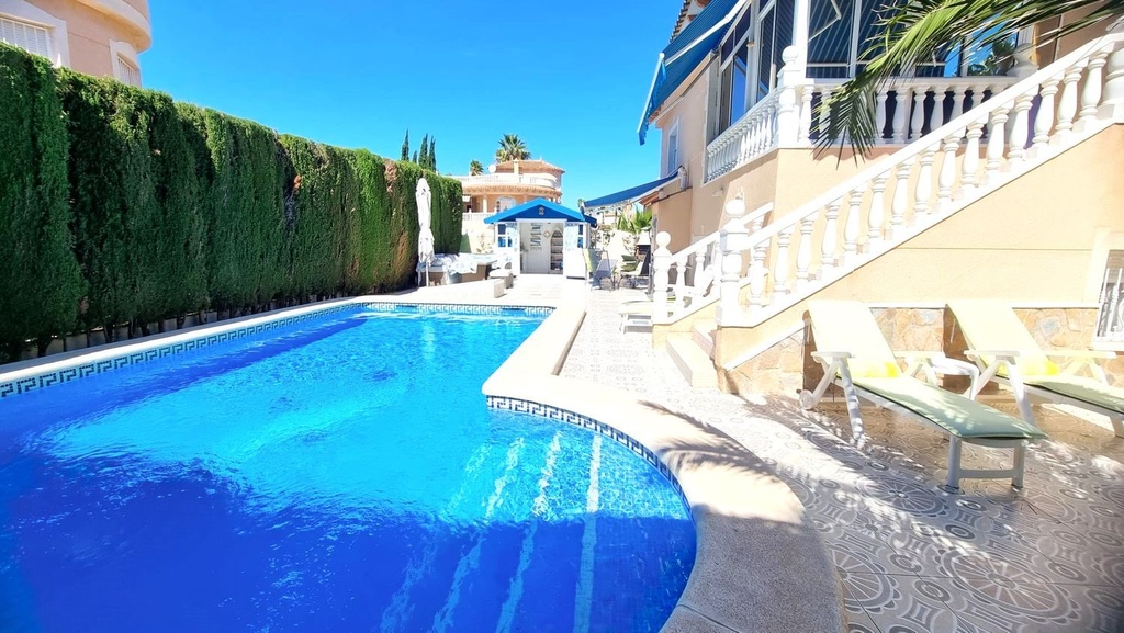 Villa met privé zwembad in Benferri, Alicante