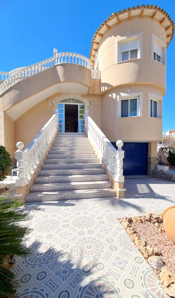 Villa met privé zwembad in Benferri, Alicante
