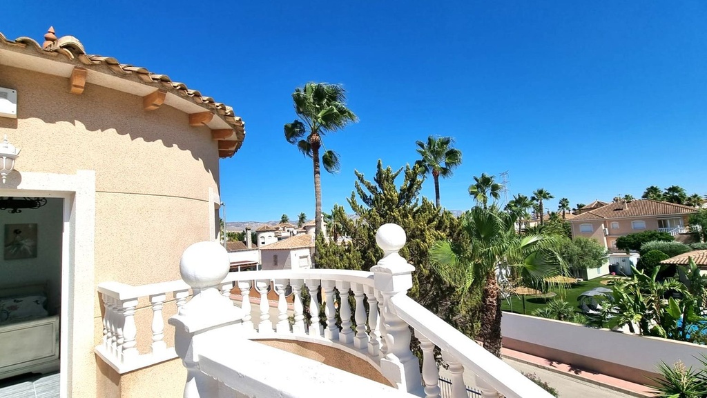 Villa met privé zwembad in Benferri, Alicante