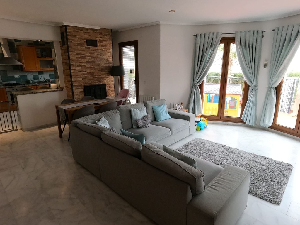 Half Vrijstaande Woning te koop in Algorfa, La Finca Golf