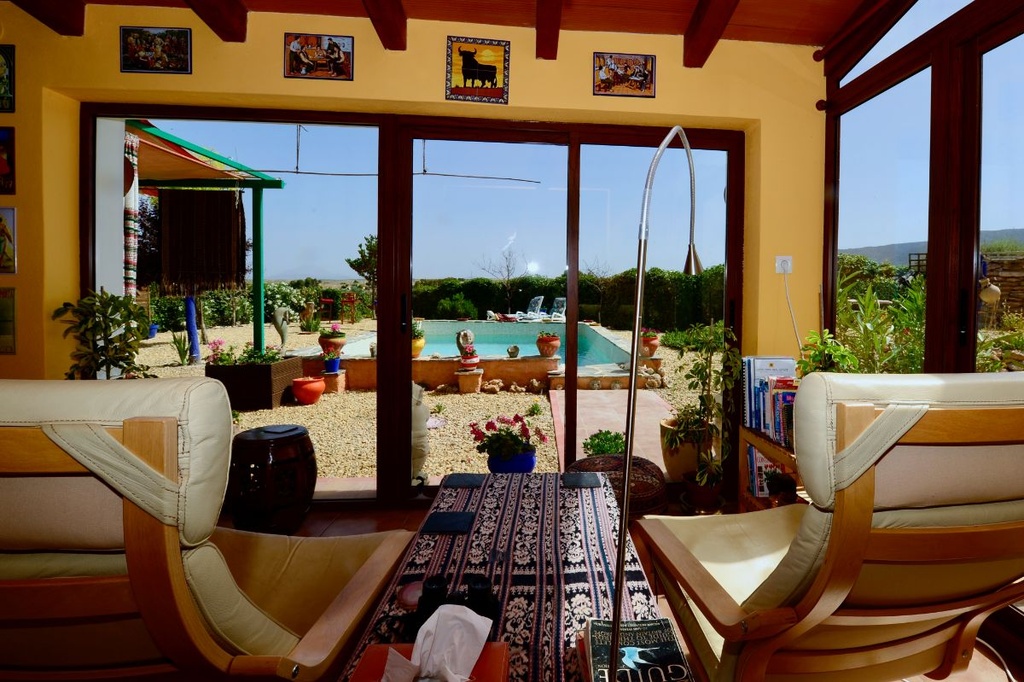 Unieke woning met grot te koop in Cúllar, El Margen, binnenland Granada