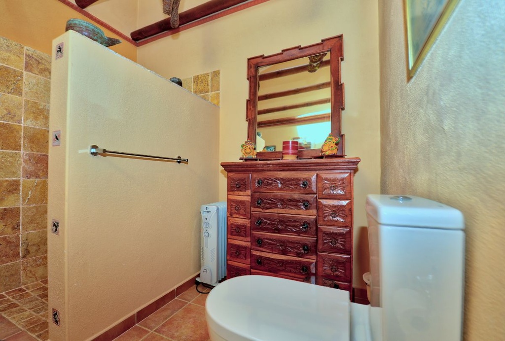Unieke woning met grot te koop in Cúllar, El Margen, binnenland Granada