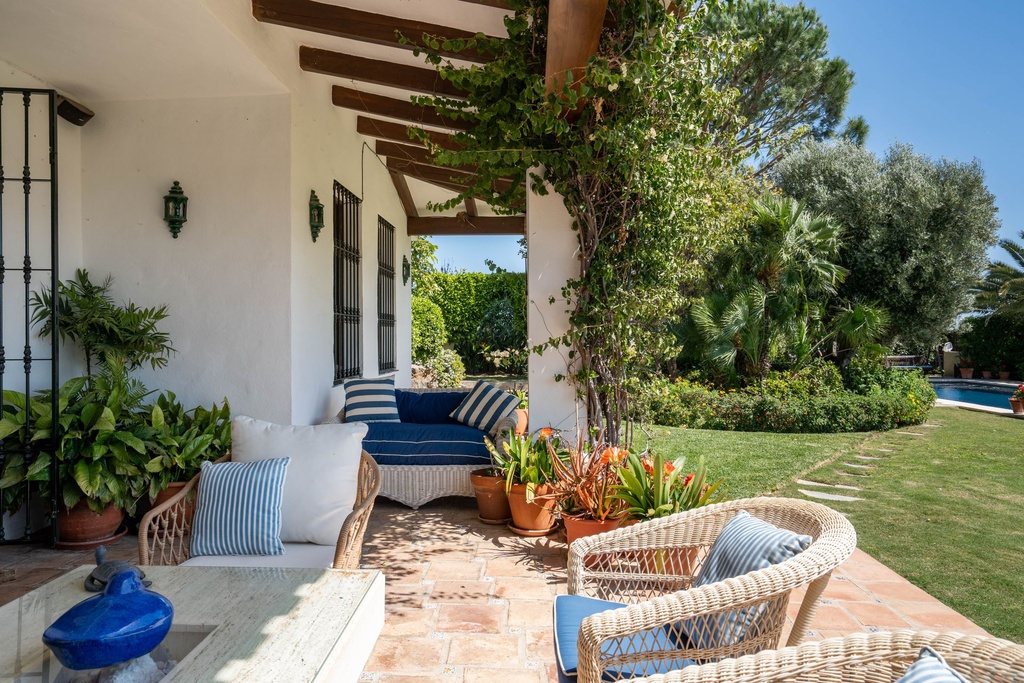 Villa met adembenemend zee- en bergzicht in Cala de Mijas