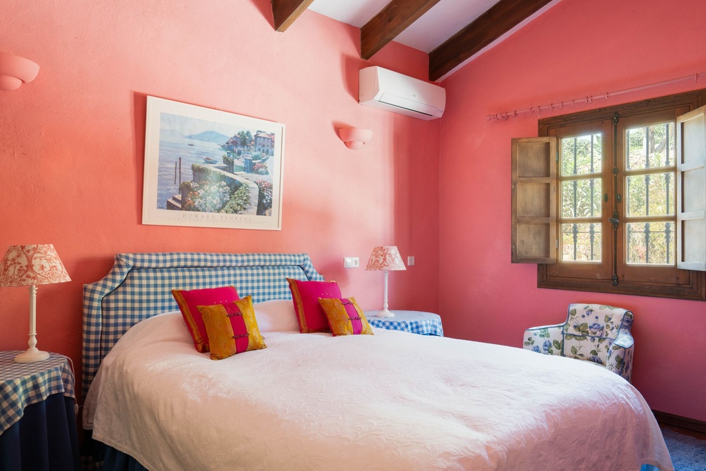 Villa met adembenemend zee- en bergzicht in Cala de Mijas