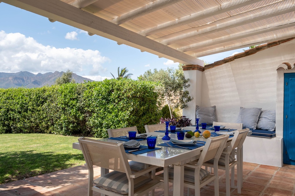 Villa met adembenemend zee- en bergzicht in Cala de Mijas