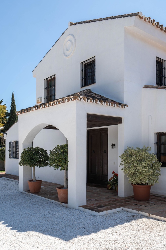 Villa met adembenemend zee- en bergzicht in Cala de Mijas