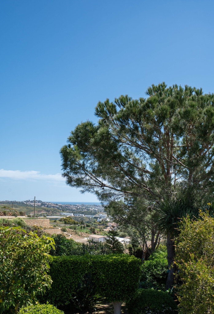 Villa met adembenemend zee- en bergzicht in Cala de Mijas