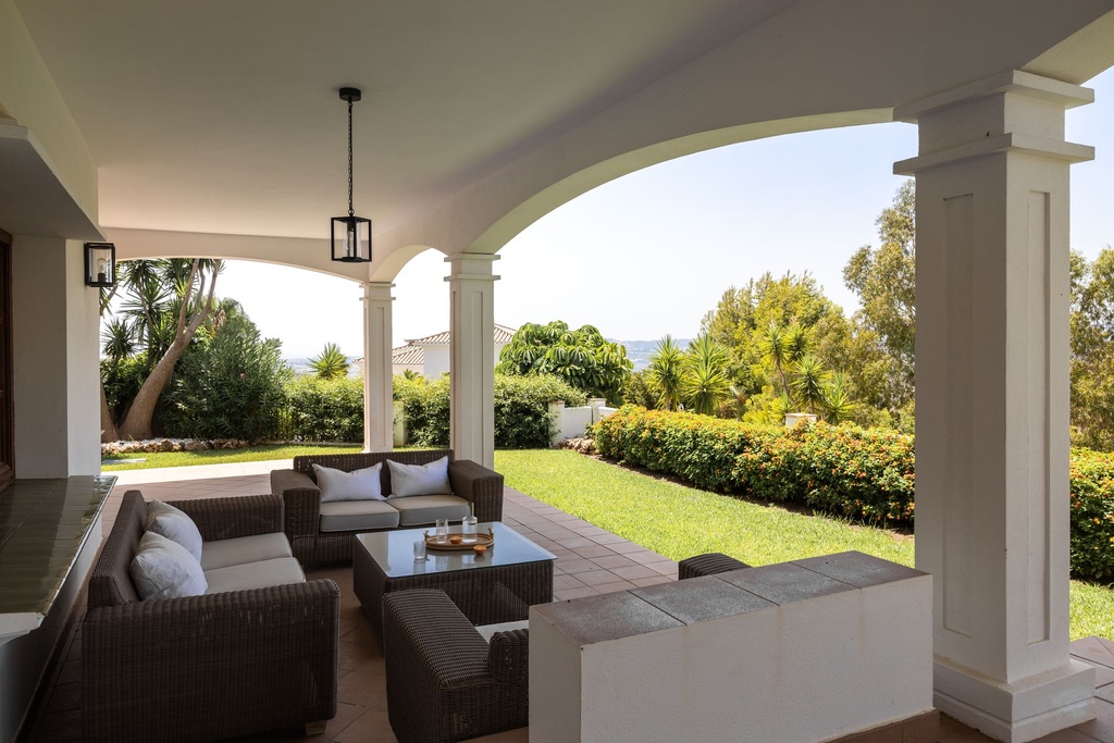 Prachtige traditionele villa in Valtocado, Costa del Sol