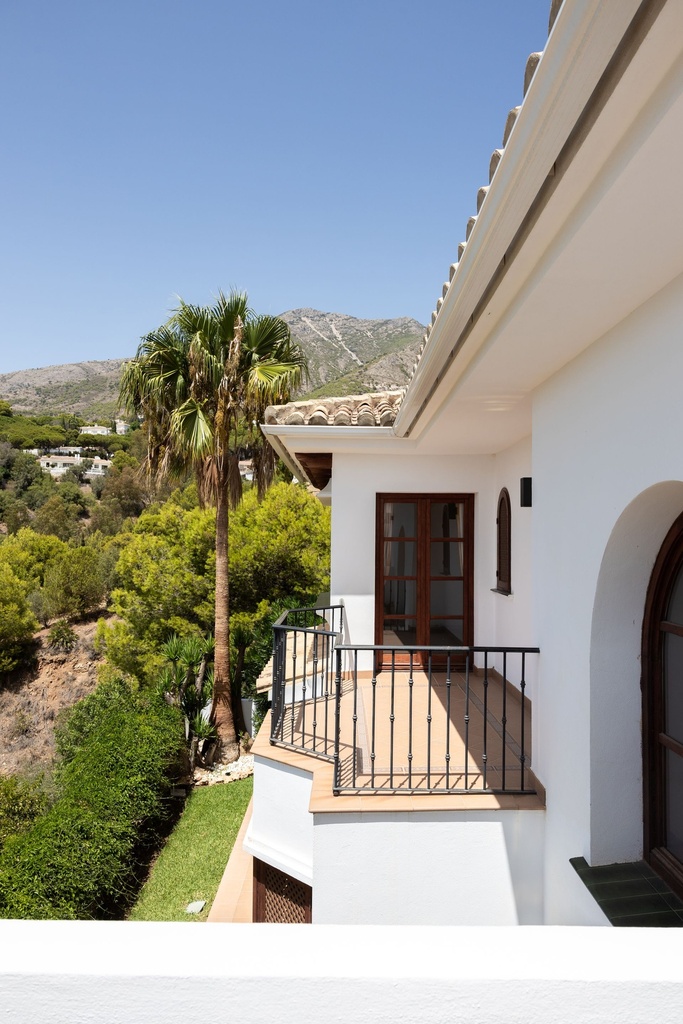Prachtige traditionele villa in Valtocado, Costa del Sol