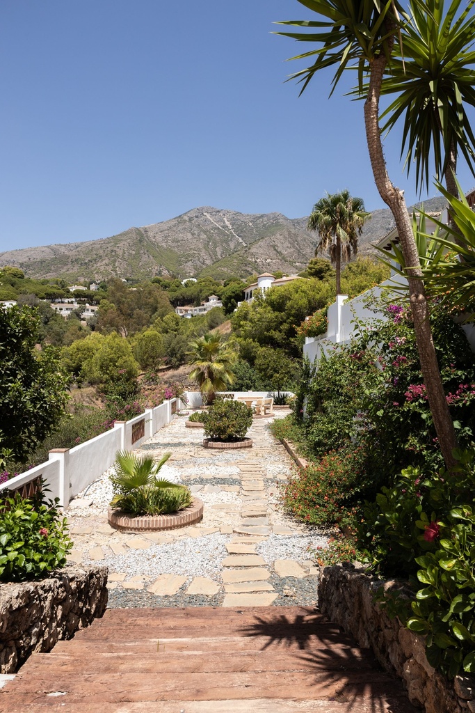 Prachtige traditionele villa in Valtocado, Costa del Sol