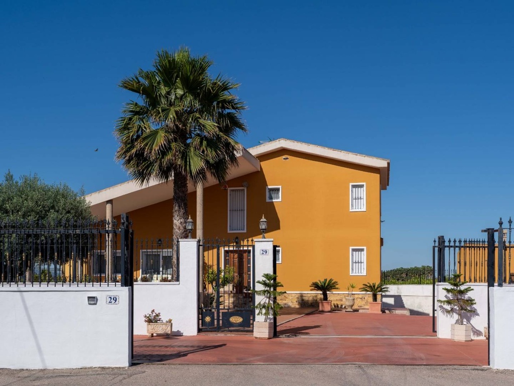 Landgoed met luxevilla en agrarische productie in Orihuela, Alicante
