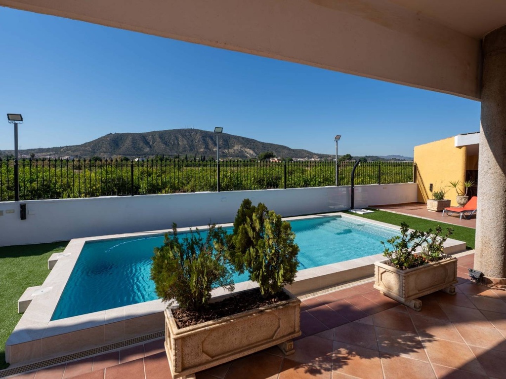 Landgoed met luxevilla en agrarische productie in Orihuela, Alicante