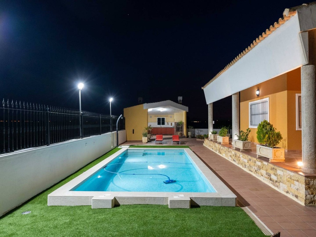 Landgoed met luxevilla en agrarische productie in Orihuela, Alicante