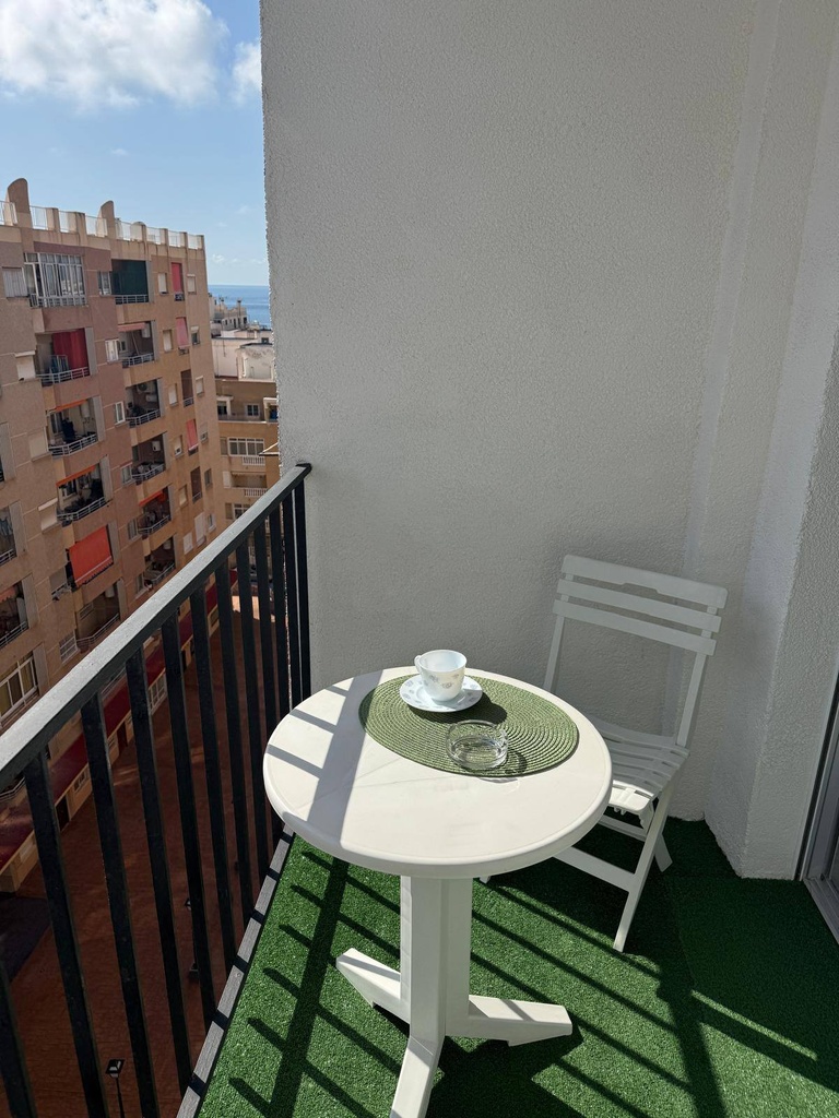 Voordeel, studio in Torrevieja, Playa los Locos