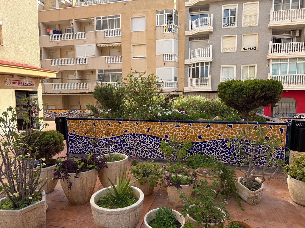 Voordeel, studio in Torrevieja, Playa los Locos
