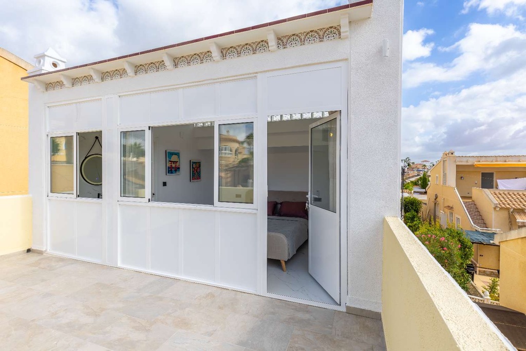 Villa met zeezicht in El Galán, San Miguel de Salinas