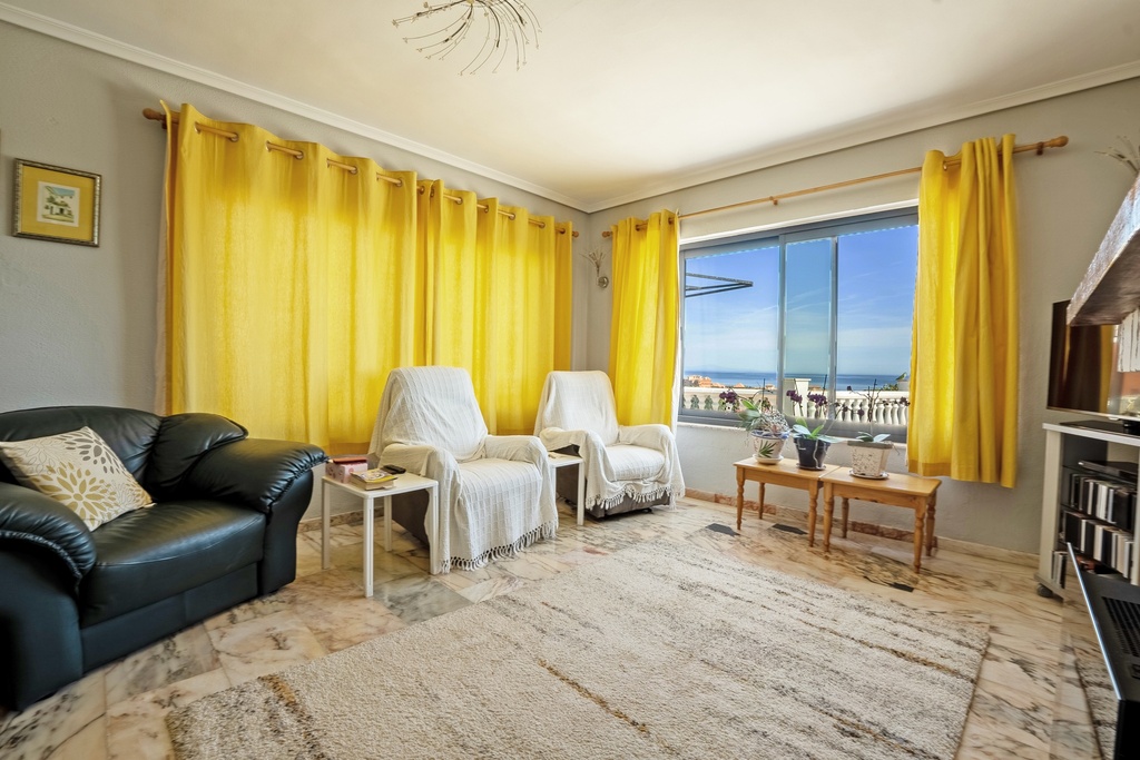 Villa vrijstaand met 6 slaapkamers aan de Mijas Costa