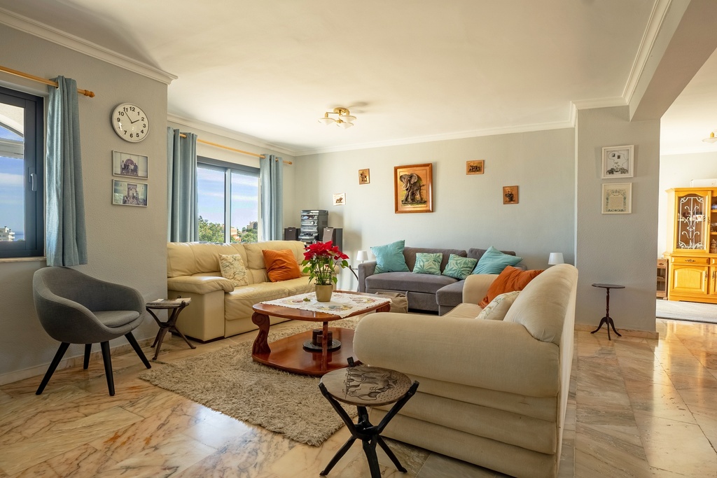 Villa vrijstaand met 6 slaapkamers aan de Mijas Costa