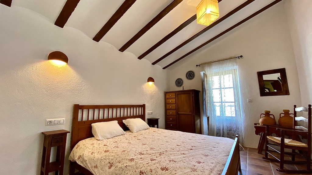 Hotel te koop in Taberno