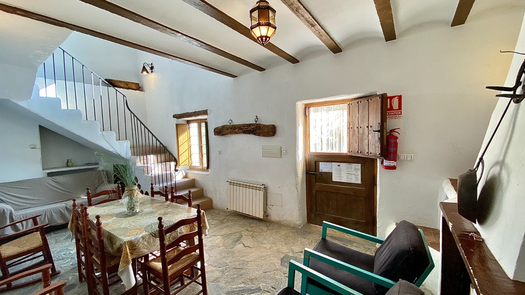 Hotel te koop in Taberno