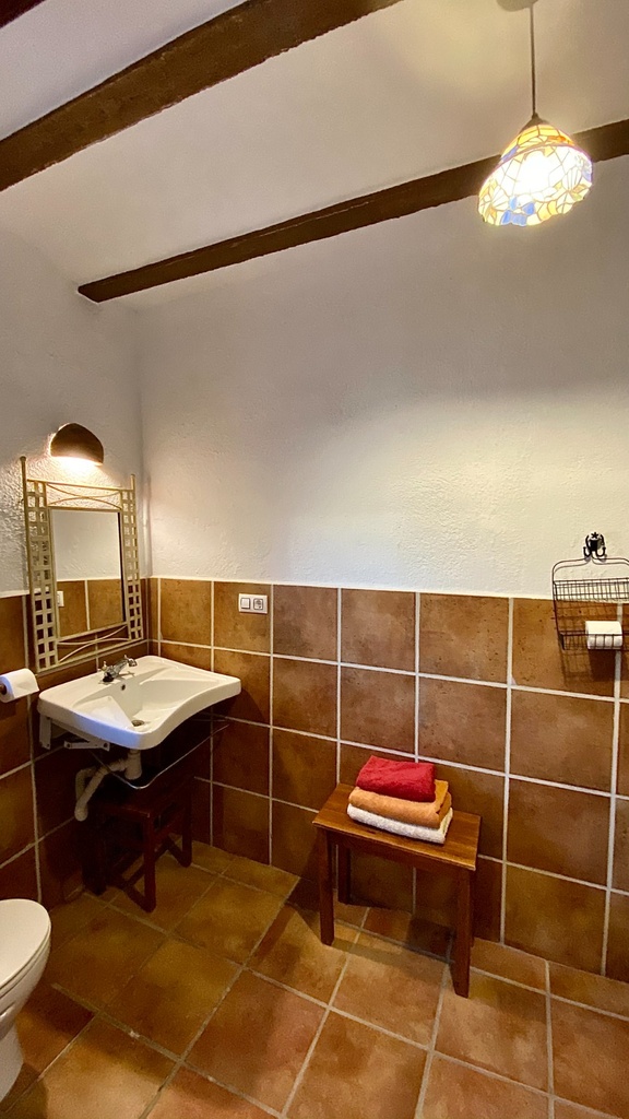 Hotel te koop in Taberno