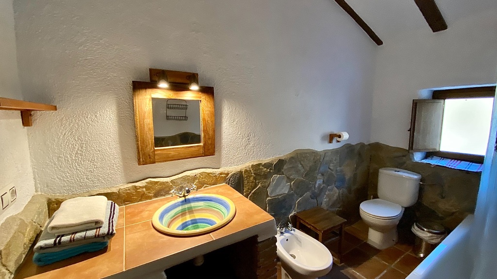Hotel te koop in Taberno