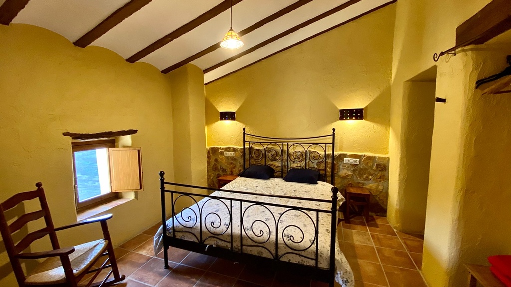Hotel te koop in Taberno