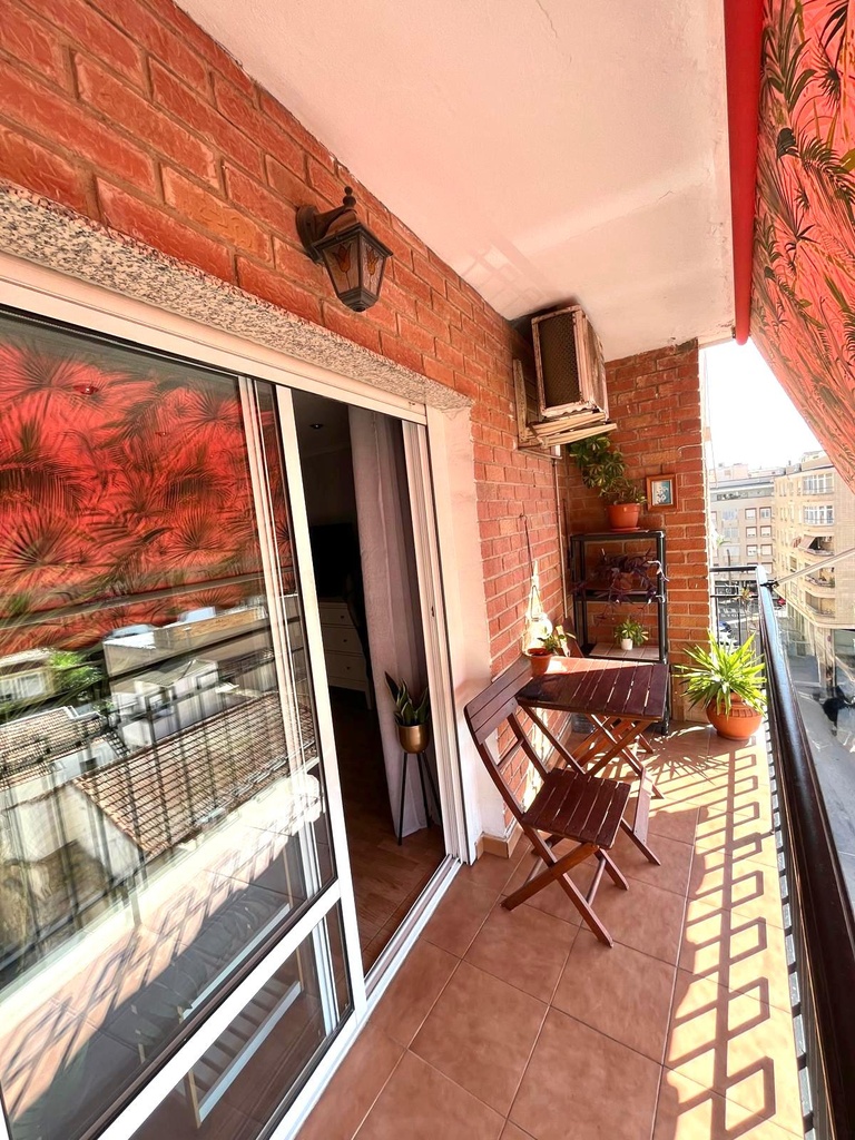 Ruim appartement in het centrum van Torrevieja