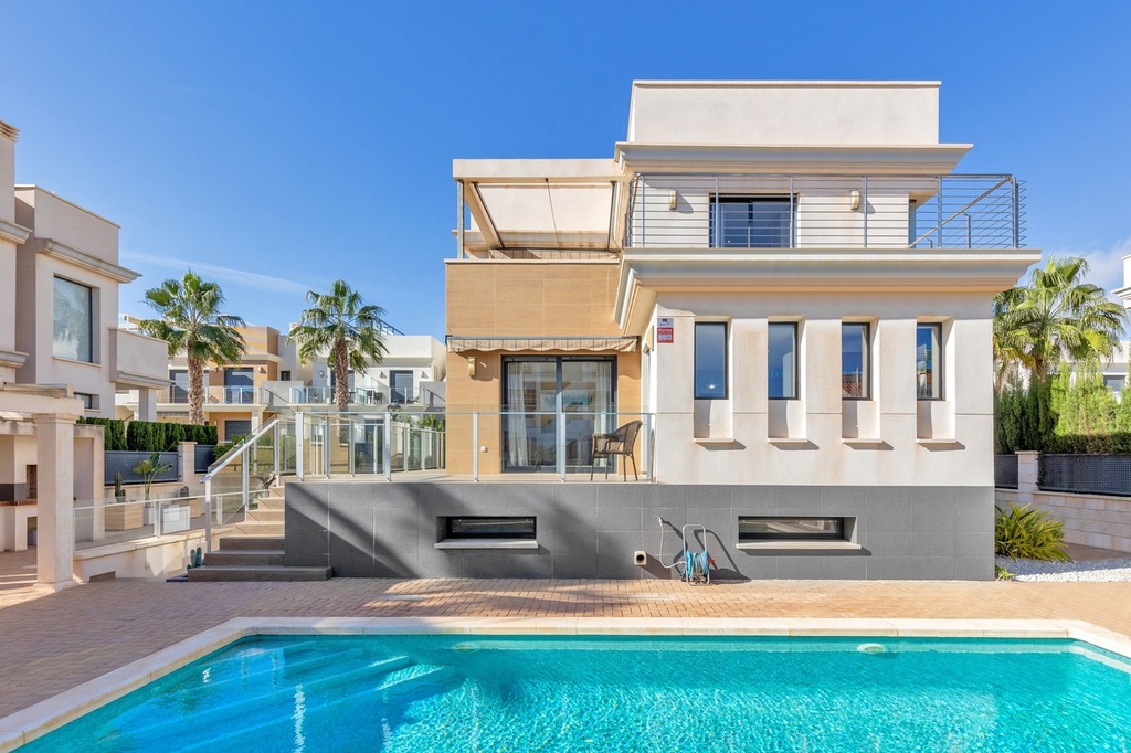 Villa’s in Orihuela Costa te koop