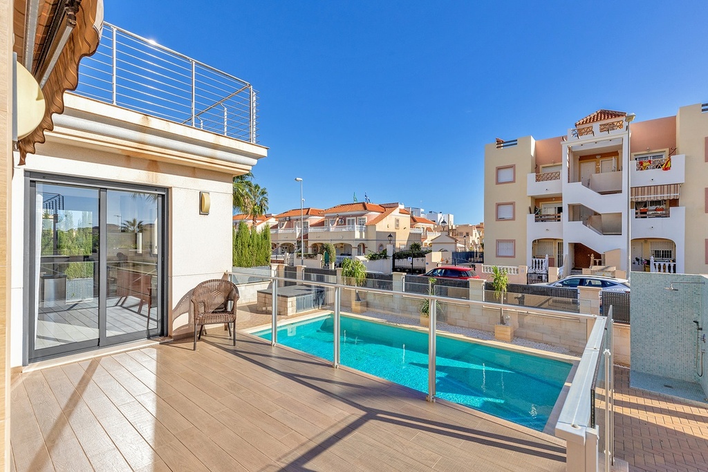 Villa’s in Orihuela Costa te koop