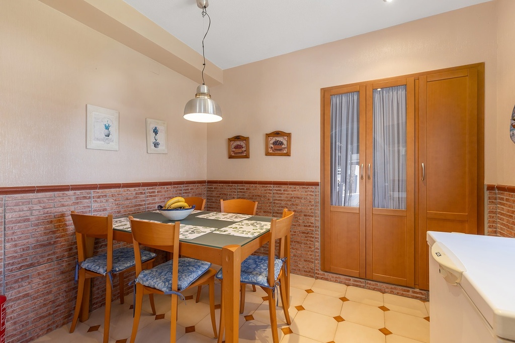 Vrijstaande villa te koop in Torrevieja