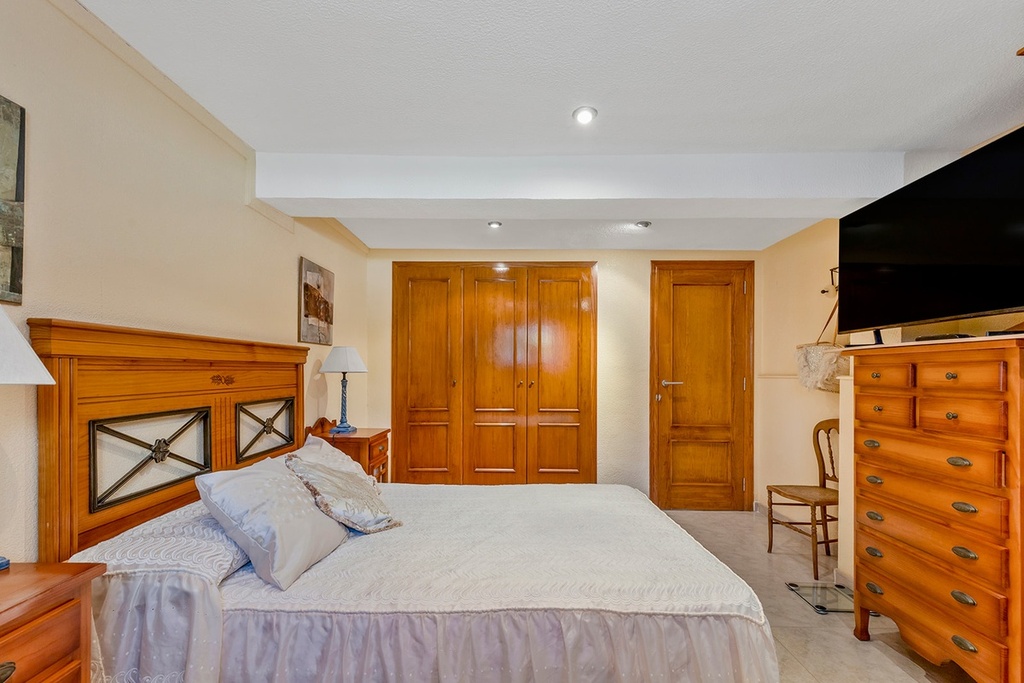 Vrijstaande villa te koop in Torrevieja