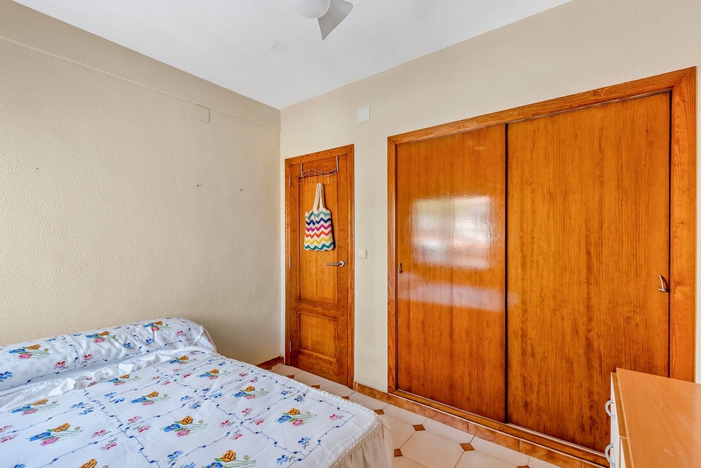 Vrijstaande villa te koop in Torrevieja