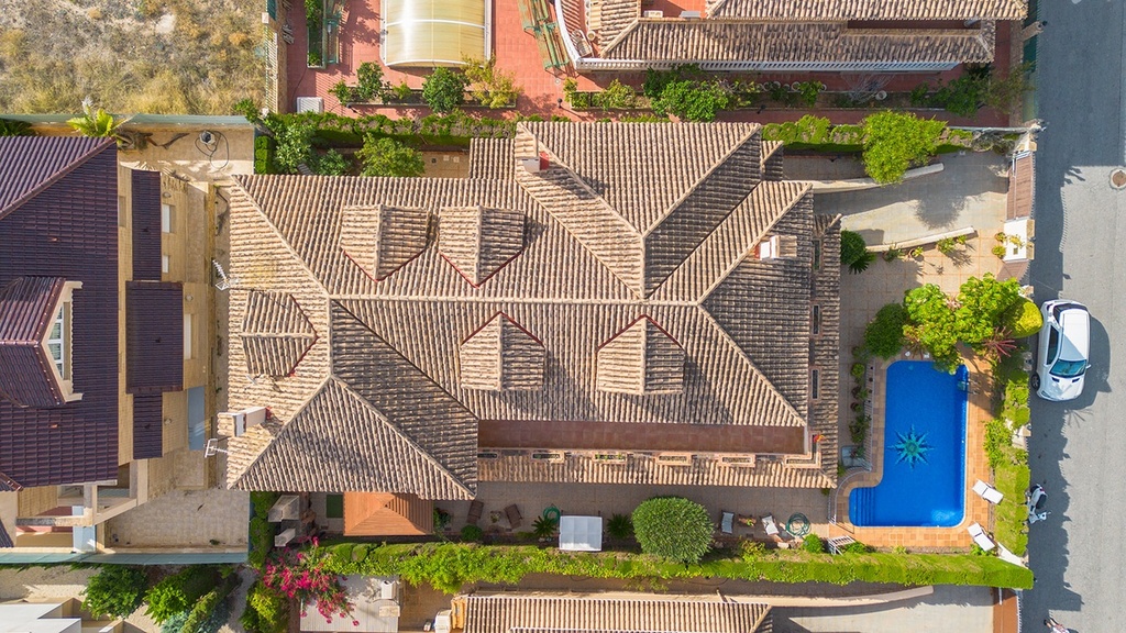 Vrijstaande villa te koop in Torrevieja
