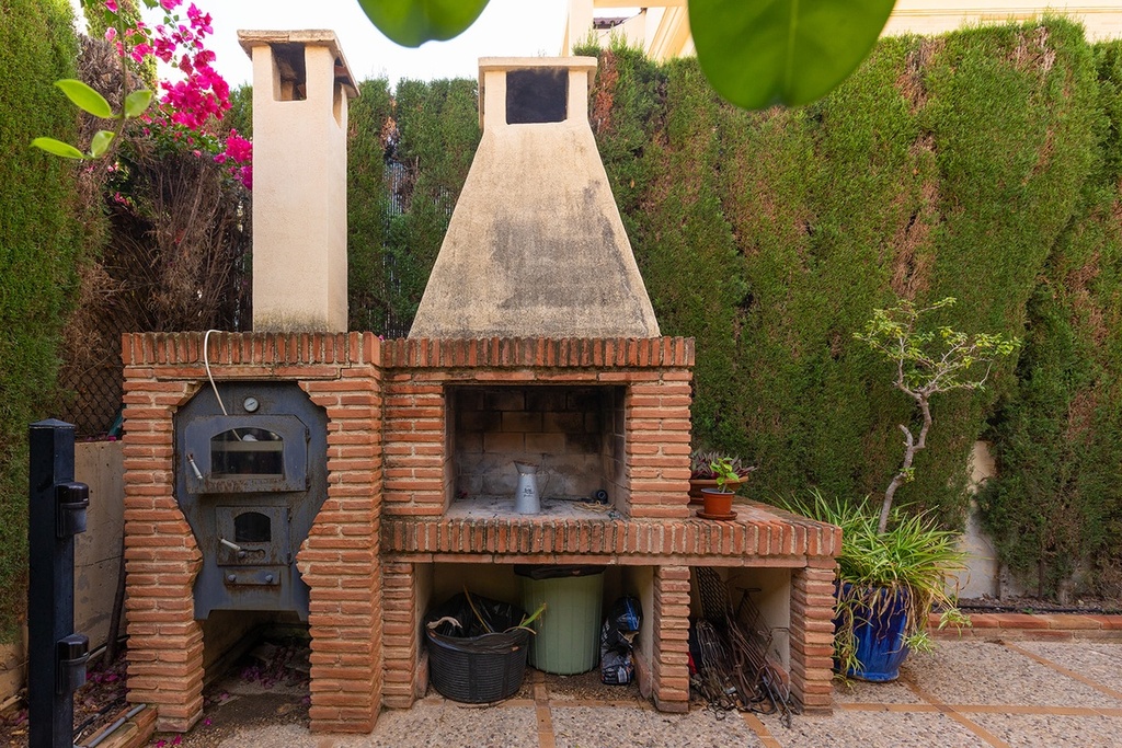 Vrijstaande villa te koop in Torrevieja