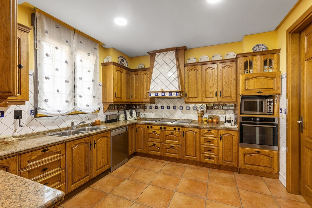 Vrijstaande villa te koop in Torrevieja