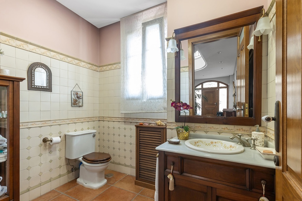 Vrijstaande villa te koop in Torrevieja