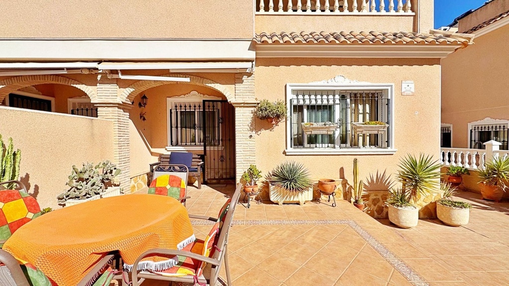 Townhouse te koop in Orihuela Costa