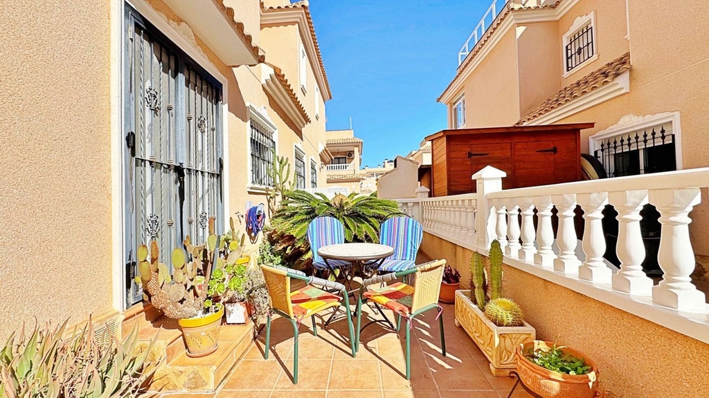 Townhouse te koop in Orihuela Costa