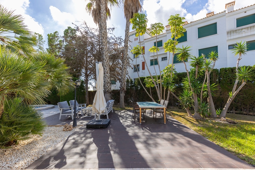 Villa Vrijstaande Te Koop in Orihuela Costa
