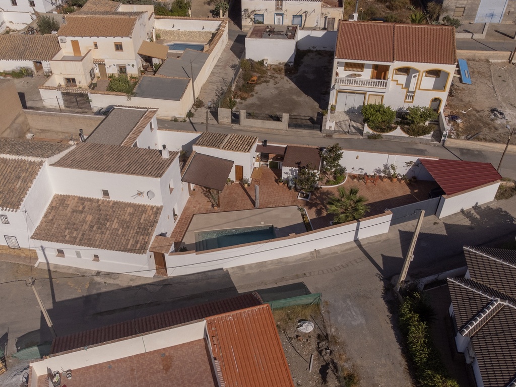 Charmant volledig gerenoveerd traditioneel Andalusisch huis in de buurt van Albox